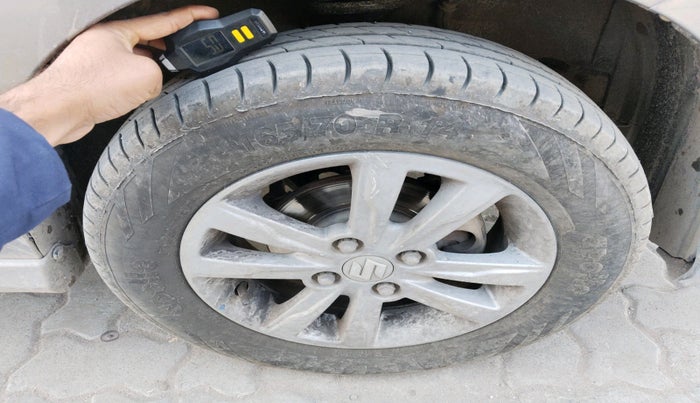 2018 Maruti Wagon R 1.0 VXI+ (O) MT, Petrol, Manual, 96,723 km, tyre