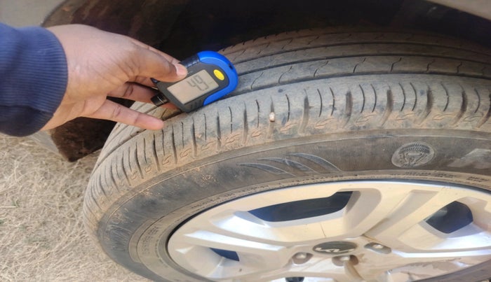 2022 KIA SONET HTK PLUS 1.0 IMT, Petrol, Manual, 43,500 km, tyre