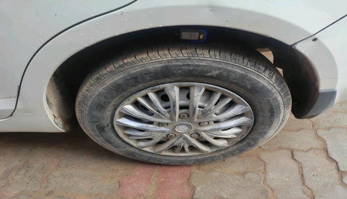 2017 Maruti Swift Dzire TOUR DIESEL, Diesel, Manual, 1,17,774 km, tyre