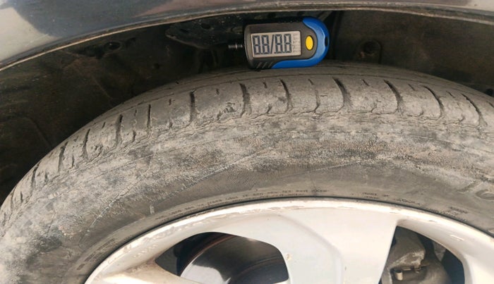 2015 Honda City 1.5L I-DTEC VX, Diesel, Manual, 92,671 km, tyre