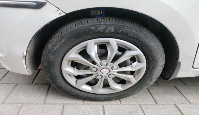 2013 Hyundai Grand i10 MAGNA 1.1 CRDI, Diesel, Manual, 1,64,113 km, tyre