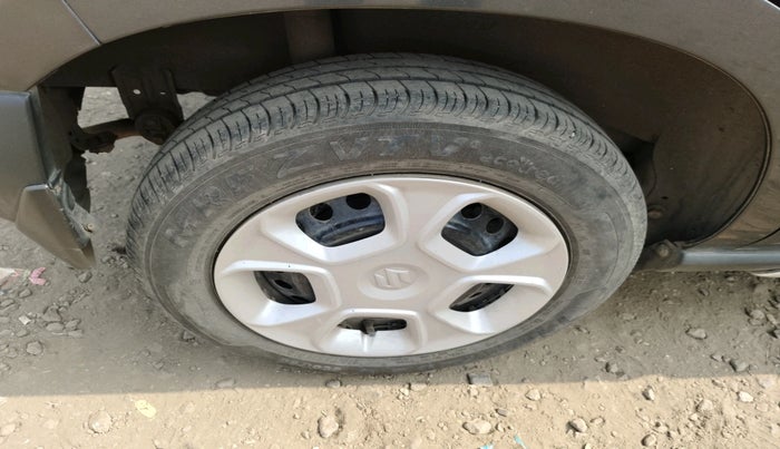 2021 Maruti S PRESSO VXI CNG, Petrol, Manual, 47,633 km, tyre