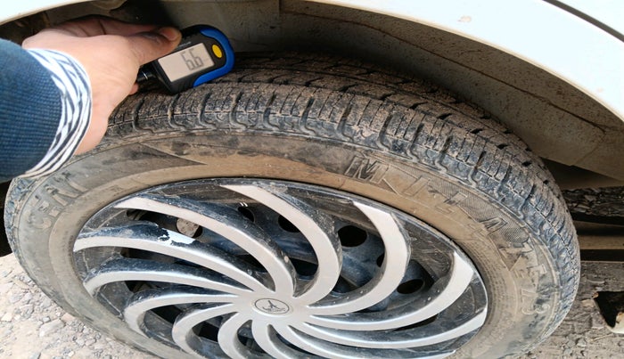 2013 Maruti Wagon R 1.0 VXI, Petrol, Manual, 32,178 km, tyre