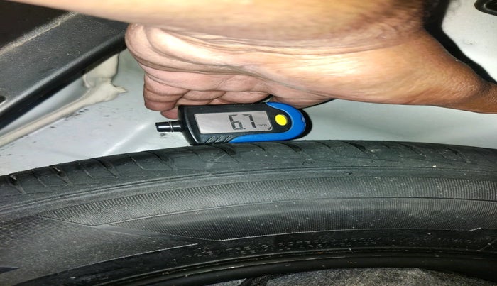 2020 Hyundai VENUE SX PLUS 1.0 TURBO DCT, Petrol, Automatic, 41,192 km, tyre