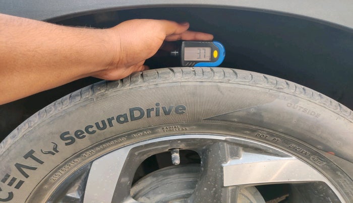 2020 Hyundai VENUE SX PLUS 1.0 TURBO DCT, Petrol, Automatic, 41,192 km, tyre