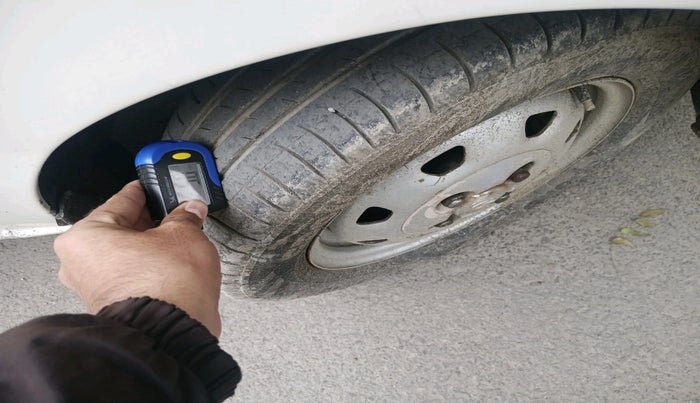 2012 Hyundai Santro Xing GL PLUS, Petrol, Manual, 1,21,011 km, tyre