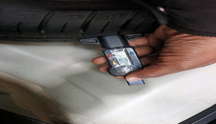 2022 Toyota URBAN CRUISER HIGH GRADE MT, Petrol, Manual, 1,12,875 km, tyre