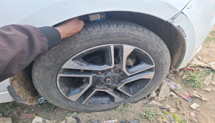 2021 Tata Tiago XZ PLUS PETROL, Petrol, Manual, 60,993 km, tyre