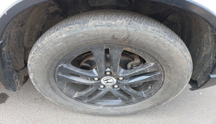 2011 Honda CRV 2.4L 2WD AT, Petrol, Automatic, 66,806 km, tyre