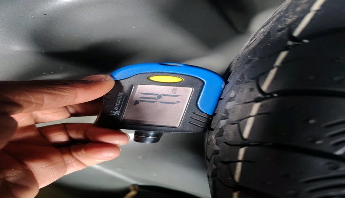 2023 Maruti Grand Vitara DELTA SMART HYBRID, Petrol, Manual, 24,285 km, tyre