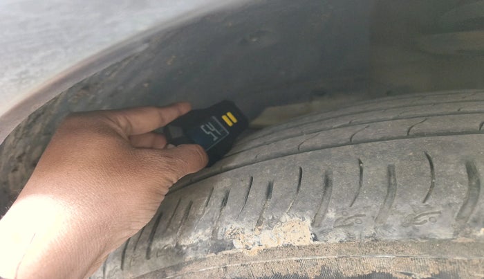 2019 Mahindra XUV500 W11, Diesel, Manual, 81,083 km, tyre