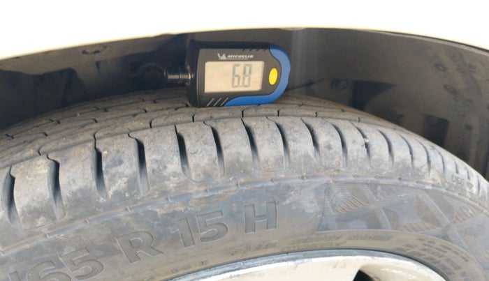 2015 Honda City 1.5L I-DTEC VX, Diesel, Manual, 1,21,221 km, tyre