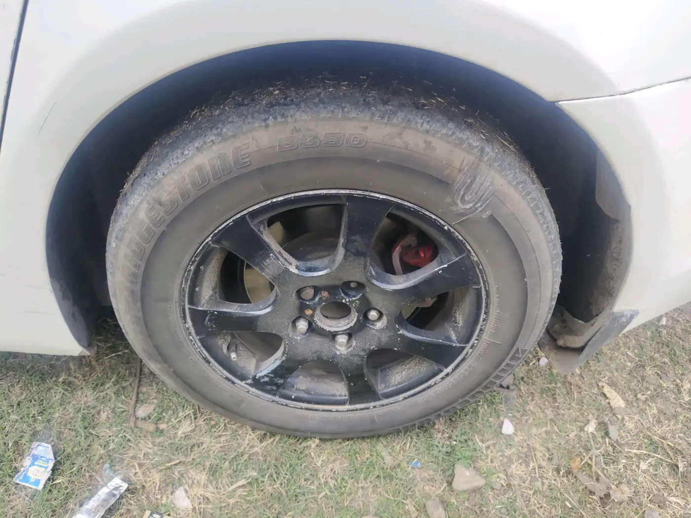 2013 Chevrolet Cruze LTZ, Diesel, Manual, 1,27,158 km, tyre