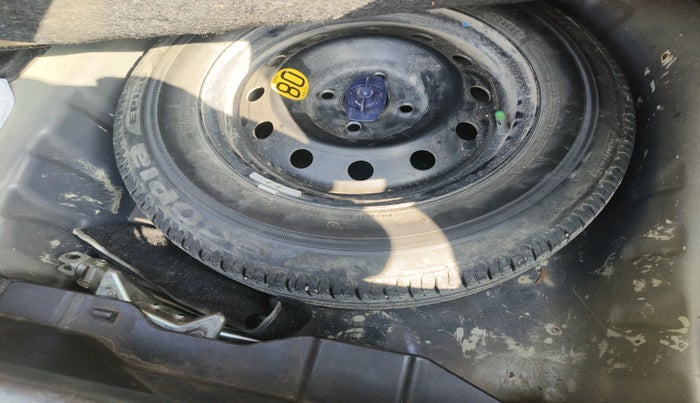 2018 Maruti Dzire ZXI AMT, Petrol, Automatic, 79,608 km, tyre