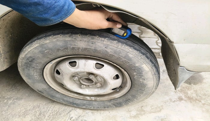 2019 Maruti Eeco 5 STR WITH A/C+HTR CNG, Petrol, Manual, 51,359 km, tyre