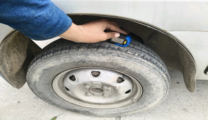 2019 Maruti Eeco 5 STR WITH A/C+HTR CNG, Petrol, Manual, 51,359 km, tyre