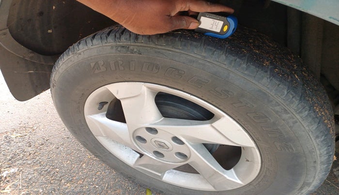 2013 Renault Duster 110 PS RXZ DIESEL, Diesel, Manual, 1,12,854 km, tyre