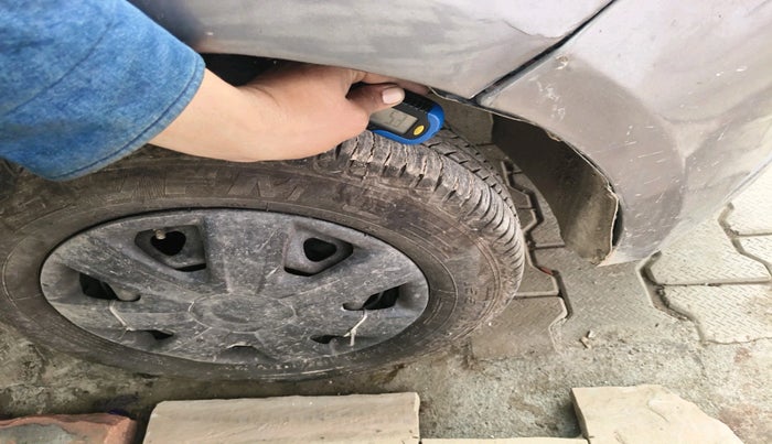 2017 Tata Tiago XM PETROL, Petrol, Manual, 62,606 km, tyre