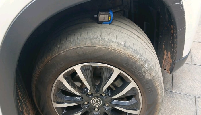 2020 Toyota URBAN CRUISER PREMIUM GRADE AT, Petrol, Automatic, 52,481 km, tyre