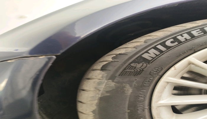 2016 BMW 3 Series 320d Luxury Line, Diesel, Automatic, 1,41,493 km, tyre