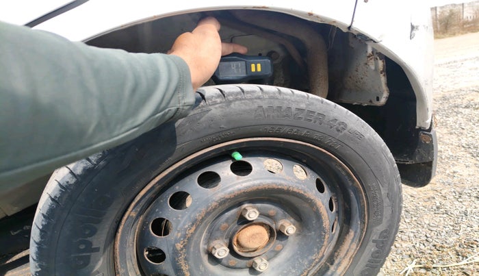 2012 Maruti Wagon R 1.0 VXI, Petrol, Manual, 1,25,703 km, tyre