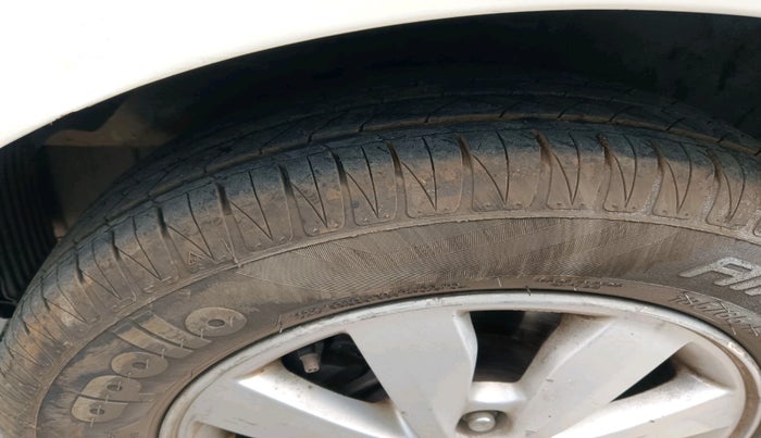 2013 Hyundai i20 SPORTZ 1.2, Petrol, Manual, 99,889 km, tyre