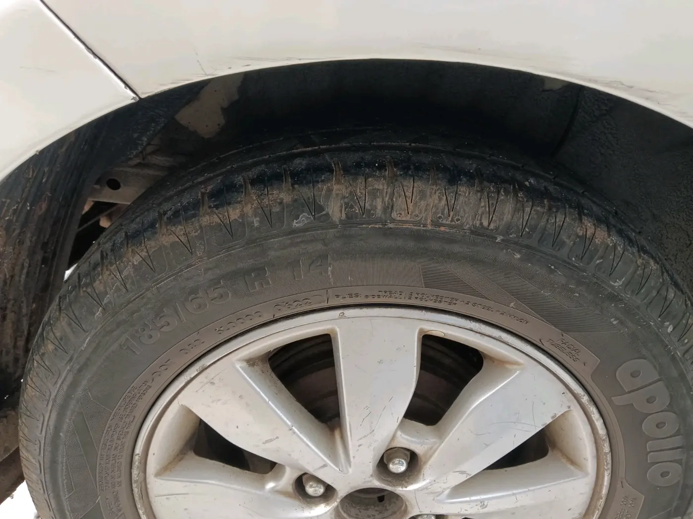 2013 Hyundai i20 SPORTZ 1.2, Petrol, Manual, 99,889 km, tyre