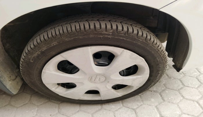 2016 Maruti Wagon R 1.0 VXI, Petrol, Manual, 44,235 km, tyre