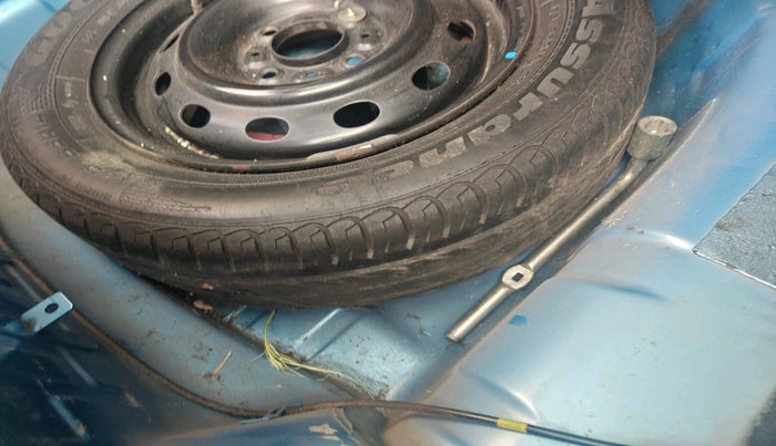 2016 Tata Tiago XT PETROL, Petrol, Manual, 77,339 km, tyre