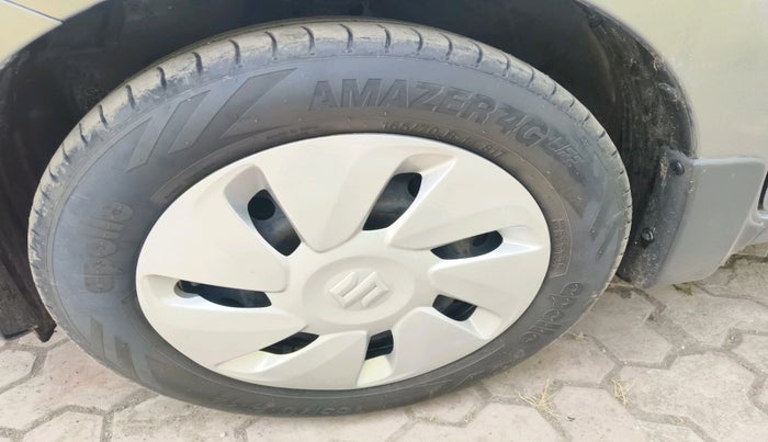 2014 Maruti Celerio VXI, Petrol, Manual, 96,269 km, tyre