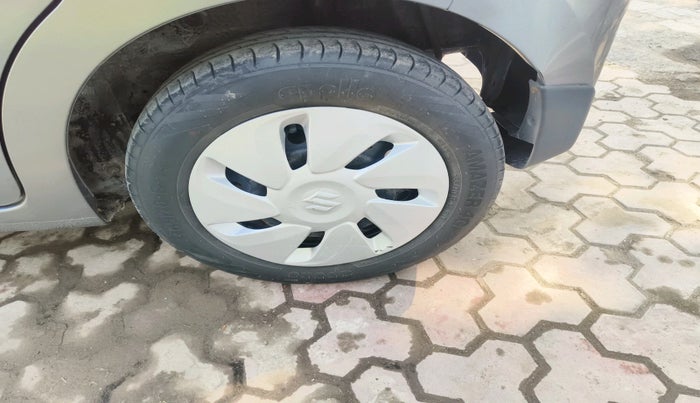 2014 Maruti Celerio VXI, Petrol, Manual, 96,269 km, tyre