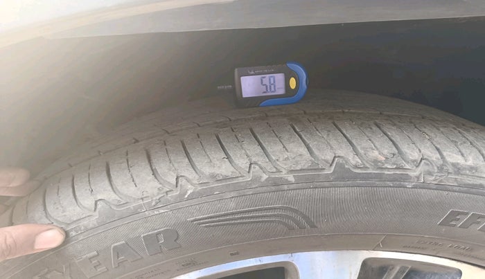 2021 MG GLOSTER SAVVY 7 STR 2.0 TWIN TURBO 4WD, Diesel, Automatic, 74,002 km, tyre