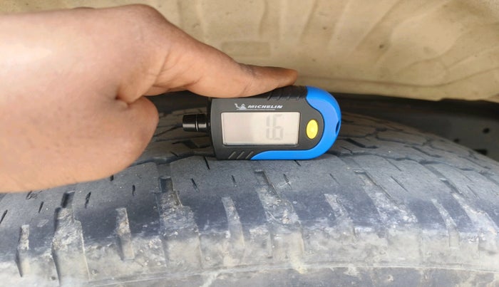 2018 Toyota Fortuner 2.8 4X2 MT, Diesel, Manual, 1,18,004 km, tyre