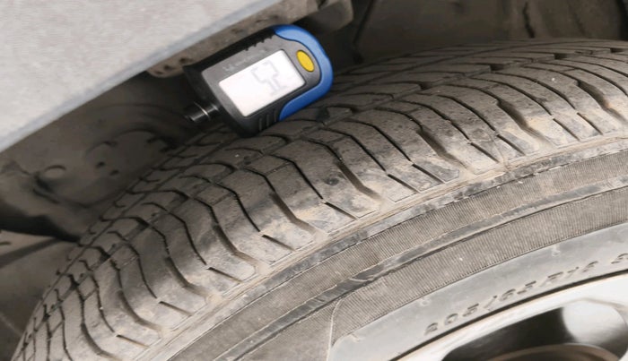 2019 KIA SELTOS HTK PLUS 1.5 DIESEL, Diesel, Manual, 1,50,644 km, tyre