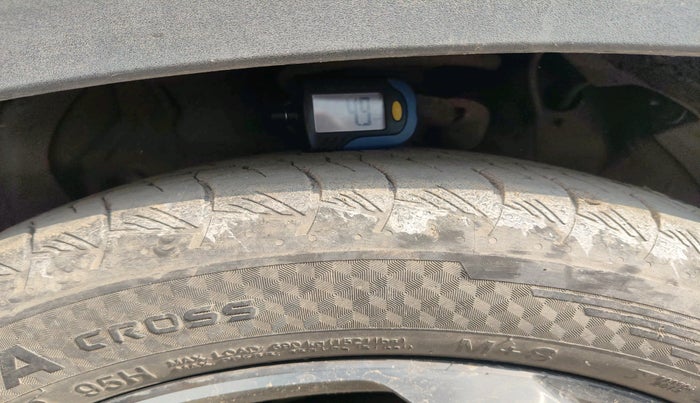 2022 Hyundai ALCAZAR 1.5 SIGNATURE (O) AT 6STR, Diesel, Automatic, 45,475 km, tyre