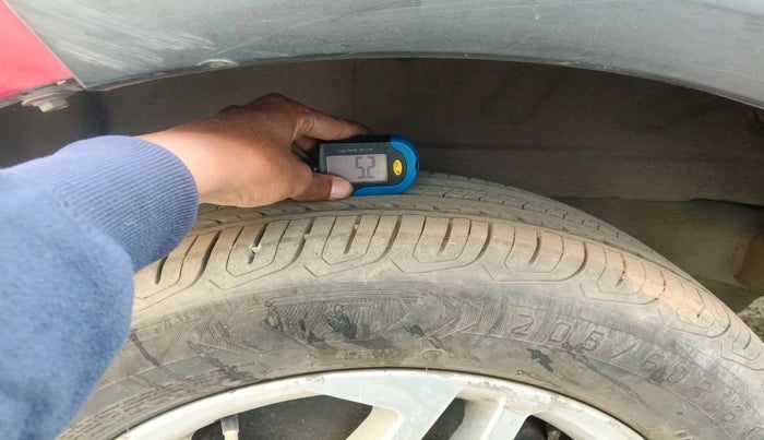 2016 Mahindra NUVOSPORT N8, Diesel, Manual, 2,12,181 km, tyre