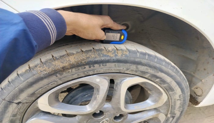 2019 Hyundai Elite i20 SPORTZ PLUS 1.2 DUAL TONE, Petrol, Manual, 20,231 km, tyre