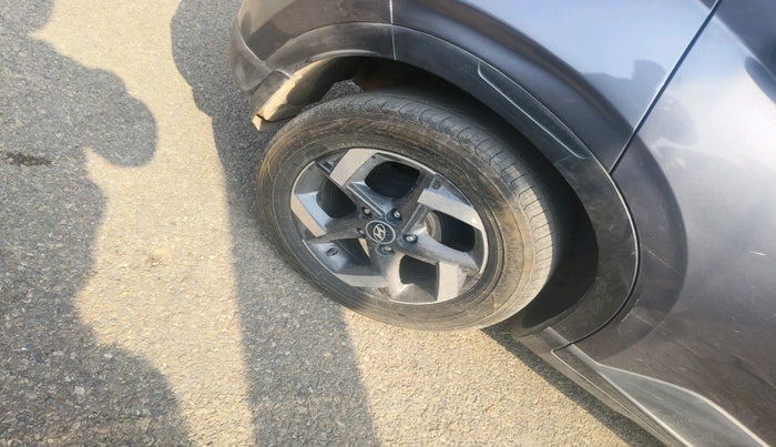 2019 Hyundai VENUE SX 1.0 TURBO, Petrol, Manual, 71,275 km, tyre