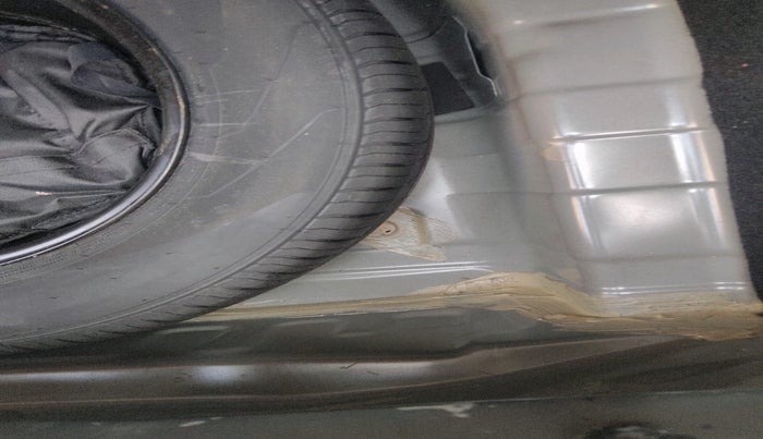 2024 Tata PUNCH PURE MT, Petrol, Manual, 23,499 km, tyre