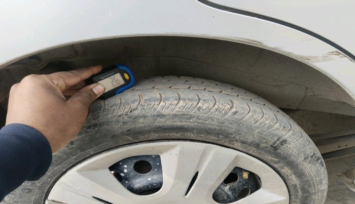 2011 Maruti Wagon R 1.0 VXI, Petrol, Manual, 53,660 km, tyre