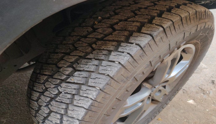 2021 Mahindra Thar LX D 4WD AT CONVERTIBLE, Diesel, Automatic, 47,201 km, tyre