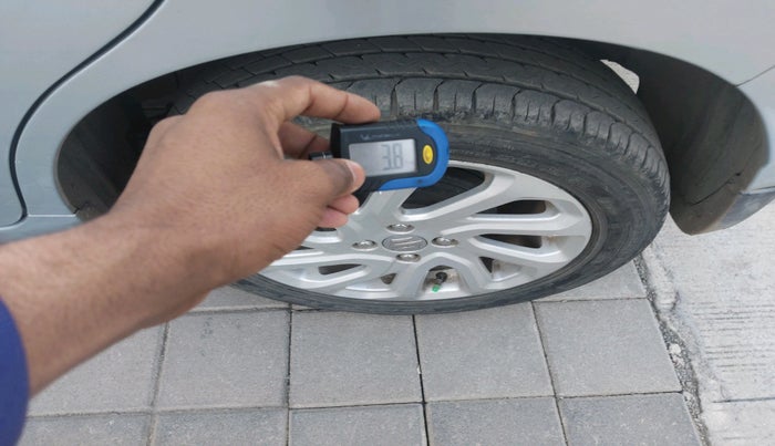 2022 Maruti Baleno  ZETA CNG 1.2L, Petrol, Manual, 83,086 km, tyre