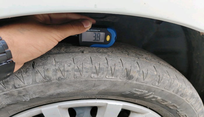 2012 Hyundai i20 MAGNA 1.4 CRDI, Diesel, Manual, 1,08,728 km, tyre