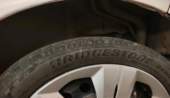 2013 Maruti Wagon R 1.0 VXI, Petrol, Manual, 69,178 km, tyre