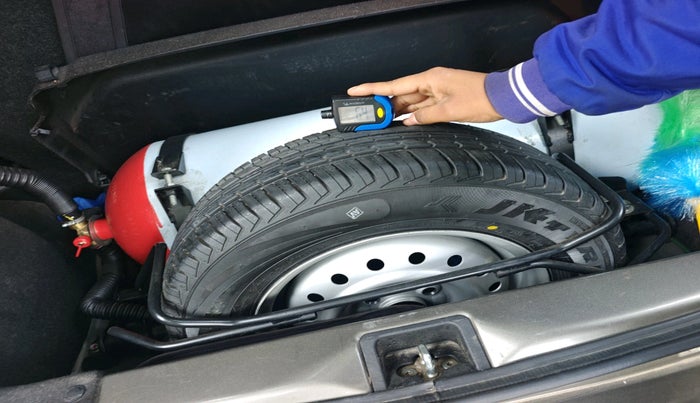 2021 Maruti New Wagon-R LXI CNG (O) 1.0, Petrol, Manual, 61,712 km, tyre