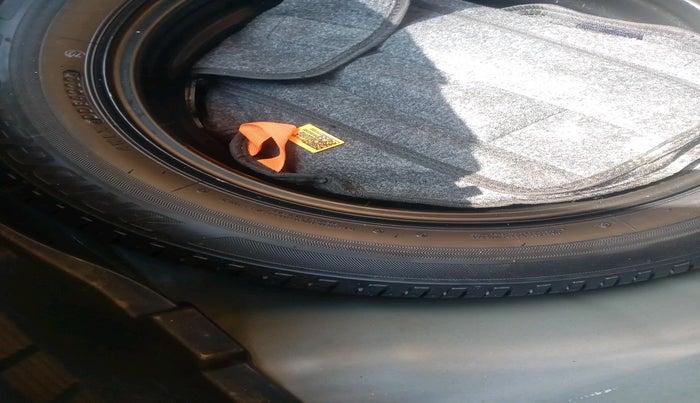 2022 Hyundai NEW I20 SPORTZ 1.2 MT, Petrol, Manual, 60,982 km, tyre