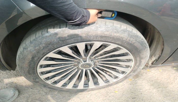 2022 Tata ALTROZ XM PLUS DIESEL, Diesel, Manual, 38,213 km, tyre