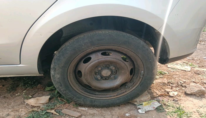 2016 Tata Zest XE 75PS DIESEL, Diesel, Manual, 1,76,398 km, tyre