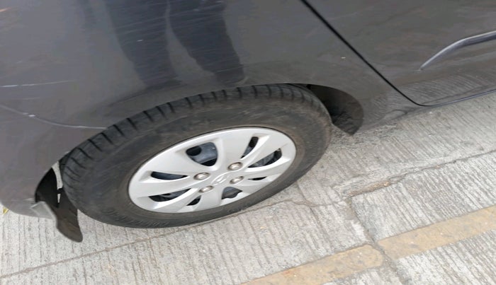 2012 Hyundai i10 SPORTZ 1.2, Petrol, Manual, 47,646 km, tyre