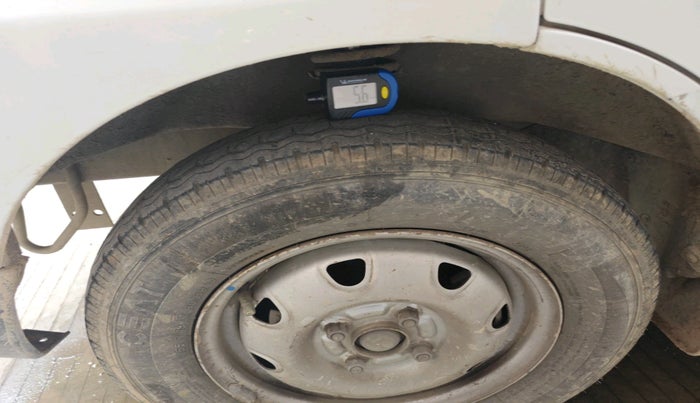 2012 Maruti Eeco 7 STR, Petrol, Manual, 1,10,720 km, tyre